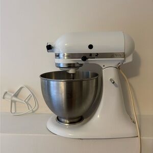 KitchenAid Classic White Mixer with Silver Bowl